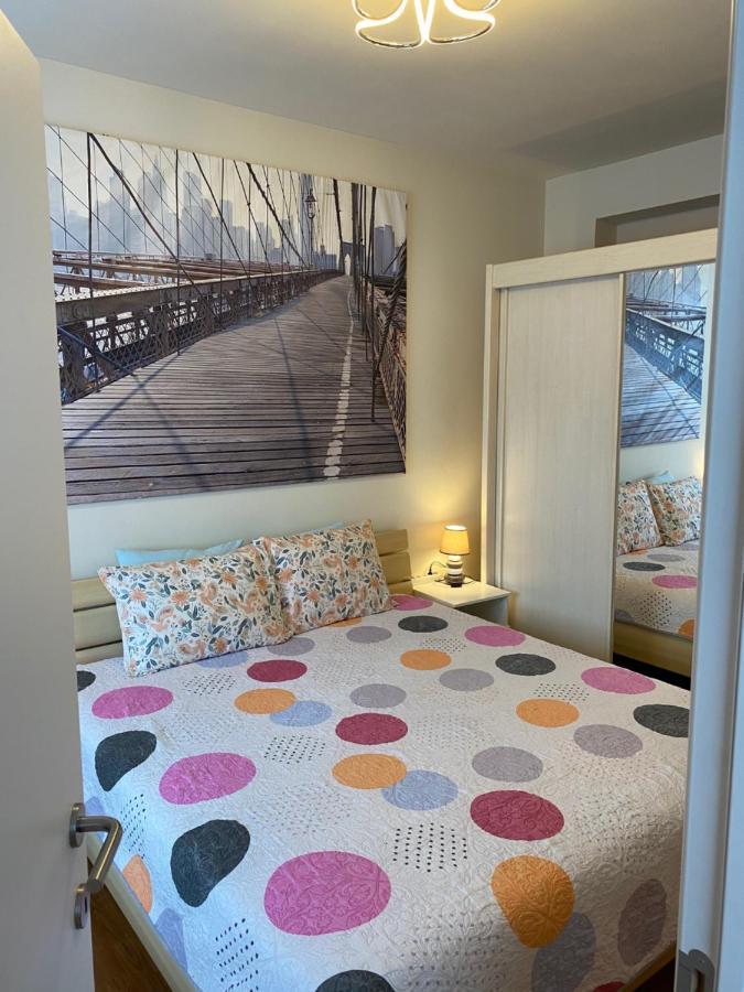 One-Bedroom Apartment Near Atomium Brussel Bagian luar foto